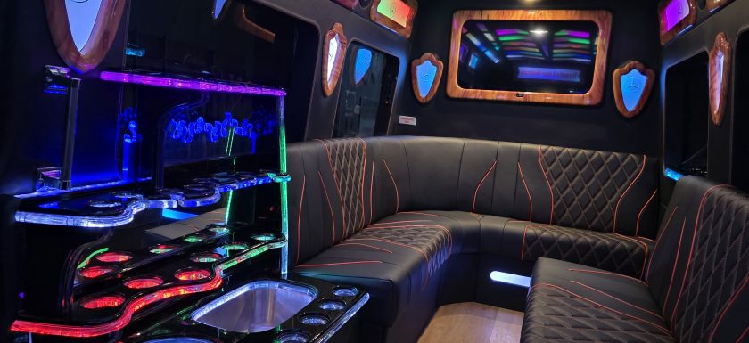 Niagara Falls Party Bus